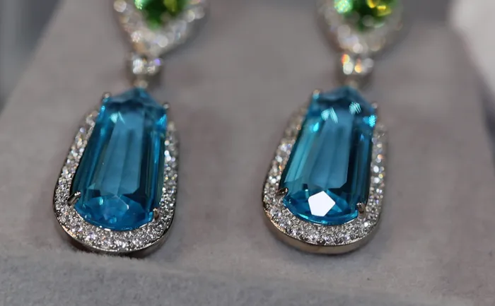 Earrings Lab Diamonds London AQUAMARINE BLUE EARRINGS GREEN DIAMOND EARRINGS