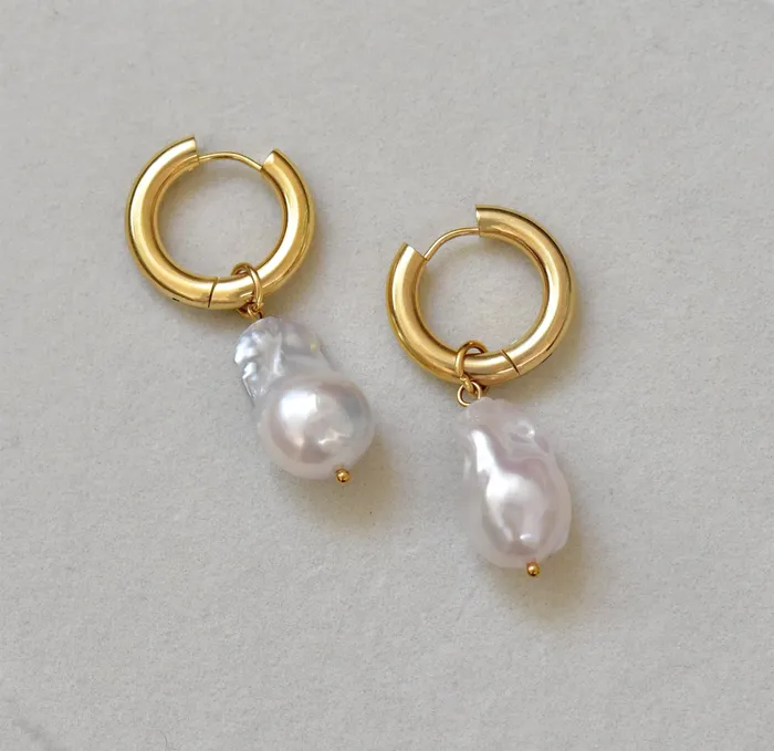 Earrings Mai Dsire JULIET 2 IN 1 JUMBO BAROQUE PEARL EARRINGS