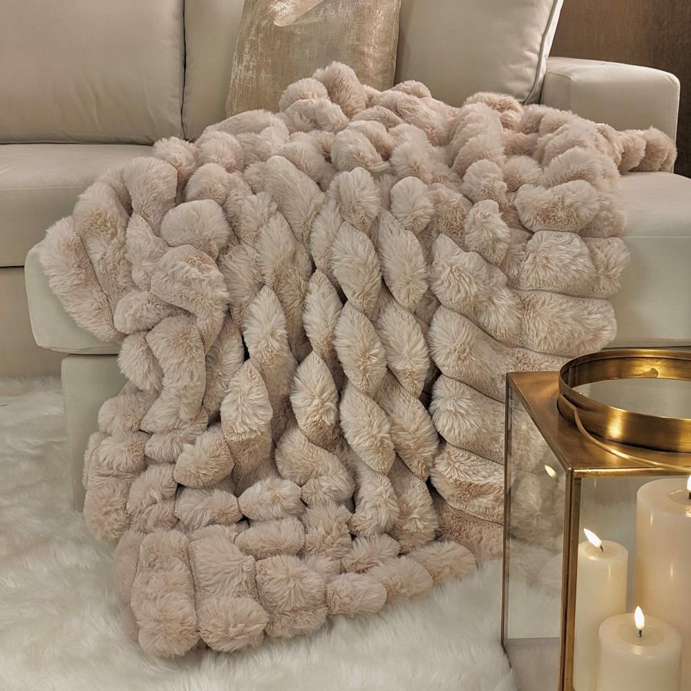 Beadspreads & Throws |   Isla Oatmeal Chunky Ribbed Faux Fur Throw Bed Accessories Beadspreads & Throws